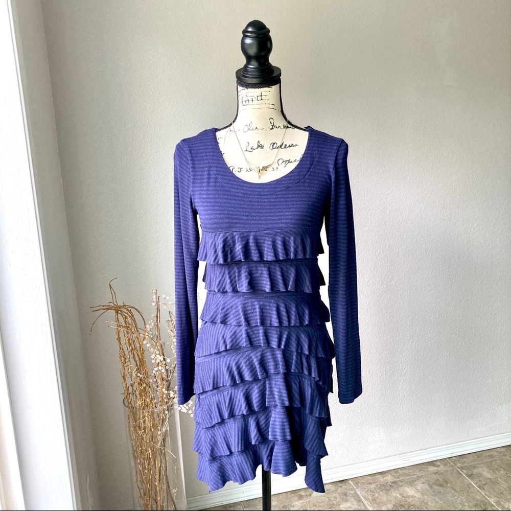 Isle by Melis Kozan Blue Layered Dress Long Sleeve Small